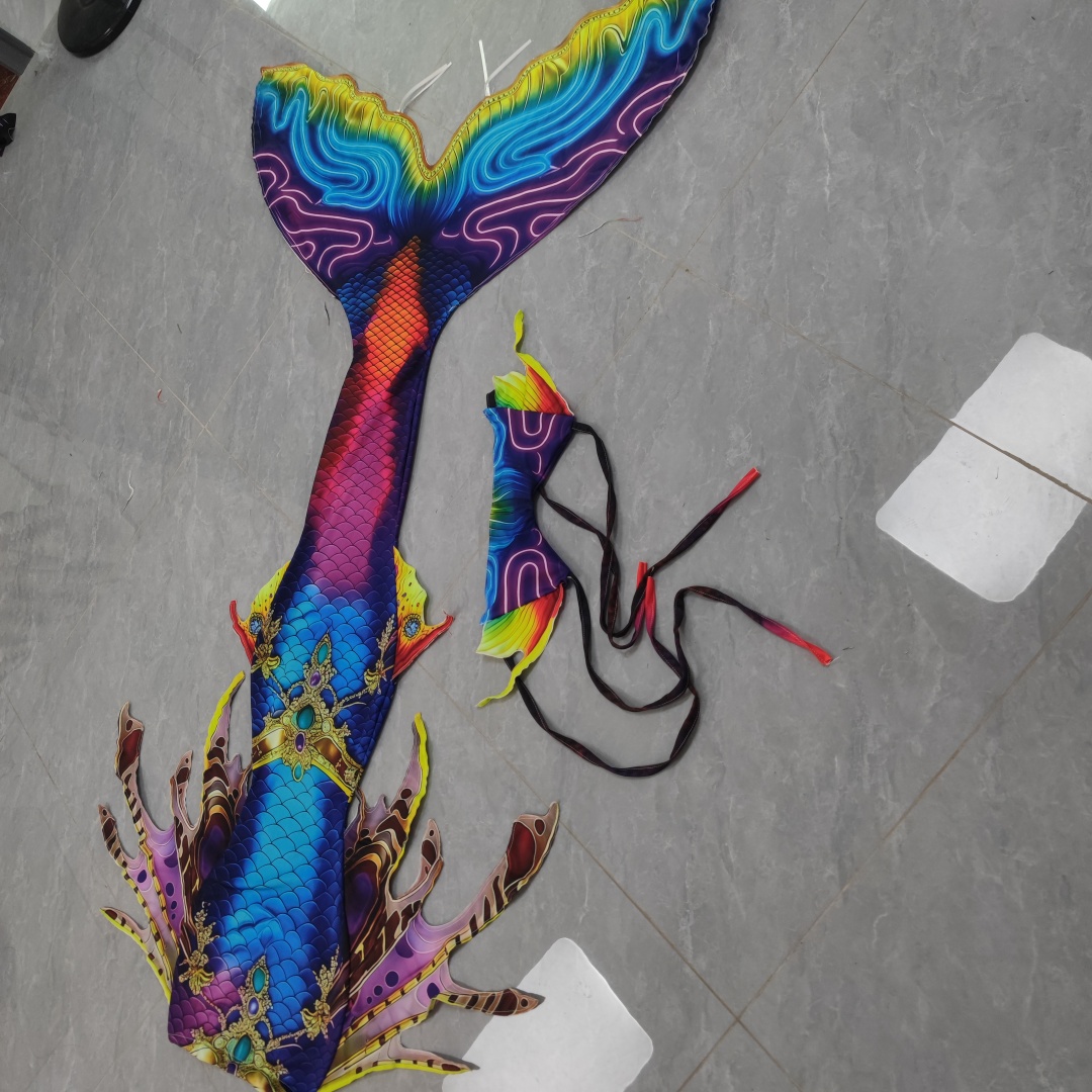 Mermaid Tail Adult Mermaid Fis - огляд і ціна Aquarium & Marine Museum Universiti Malaysia Sabah Kota Kinabalu Sabah