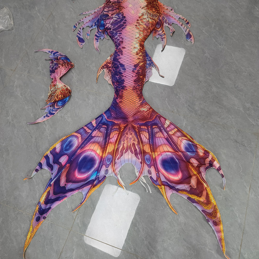 Original Colorful Mermaid Tail - огляд і ціна Aquarium & Marine Museum Universiti Malaysia Sabah Kota Kinabalu Sabah